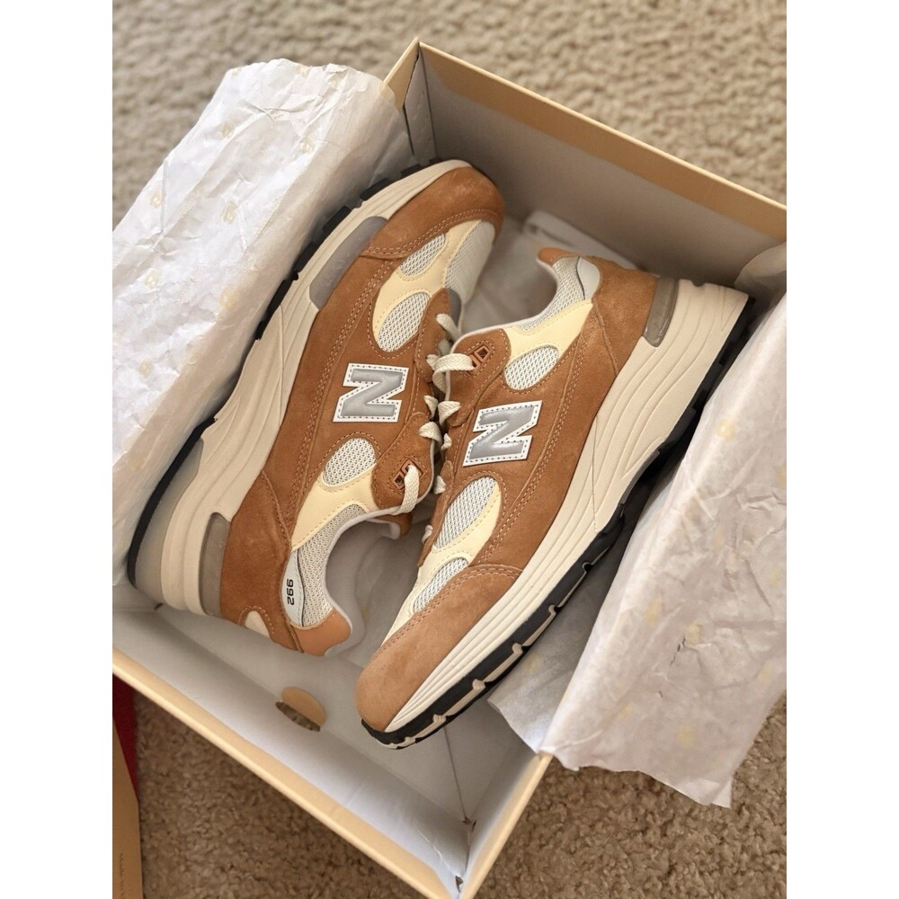New Balance 992 U992CC Made in USA Tan Cream Silver Size 9.5 D Men’s